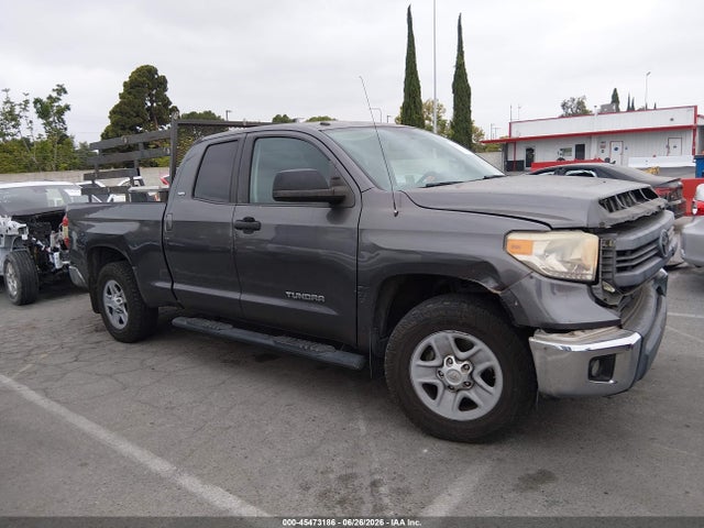 5TFRM5F16EX075048 Toyota Tundra Sr5 4.6l V8