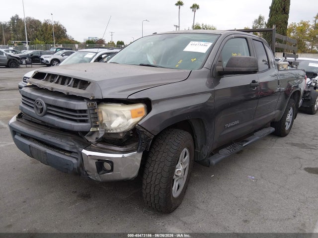 5TFRM5F16EX075048 Toyota Tundra Sr5 4.6l V8