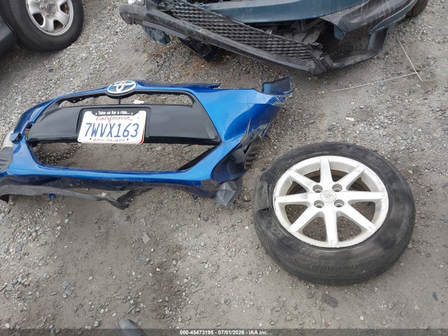 Toyota Prius C Three 2016 JTDKDTB38G1136743 Image 12
