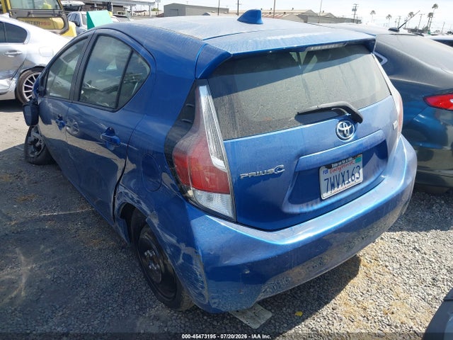 Toyota Prius C Three 2016 JTDKDTB38G1136743 Image 3