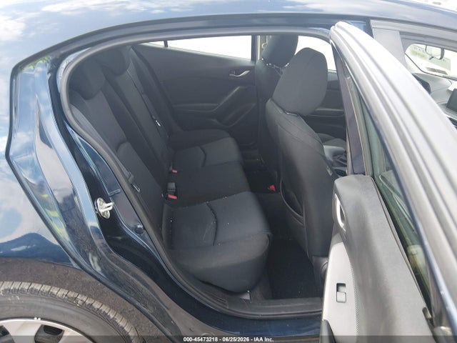 2015 Mazda Mazda3 I Sport მანქანა იყიდება აუქციონზე, vin: 3MZBM1K76FM173683, აუქციონის ნომერი: 45473218