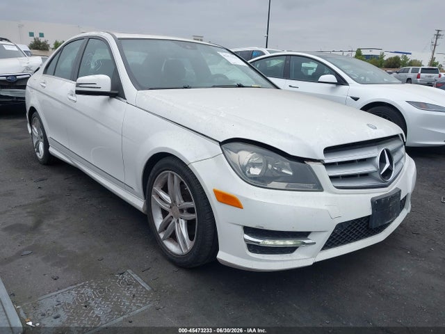 Aukcja sprzedaży 2013 Mercedes-benz C 250 Sport, vin: WDDGF4HB4DR266932, numer aukcji: 45473233