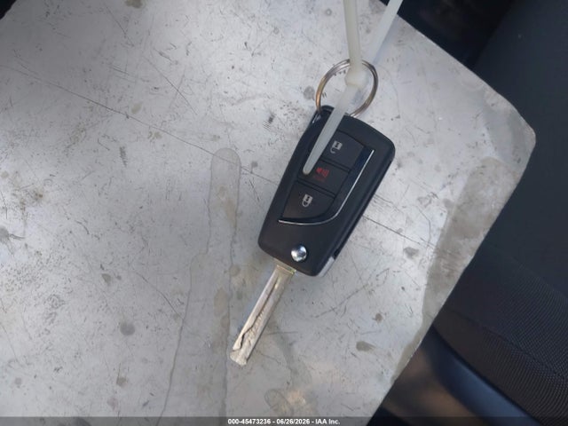 JTNKHMBX4M1095547 Toyota C-HR LE