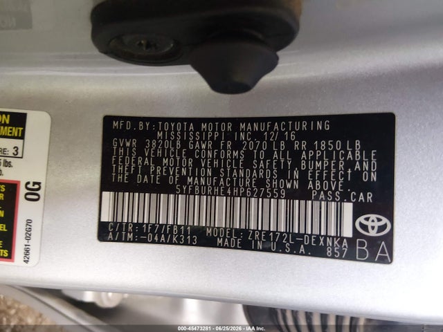 5YFBURHE4HP627559 Toyota COROLLA LE