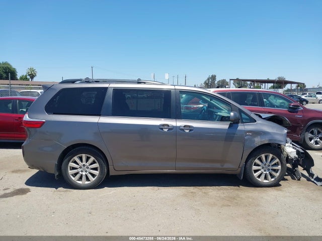 Toyota Sienna Le 7 Passenger 2017 5TDJZ3DC3HS164836 Image 13