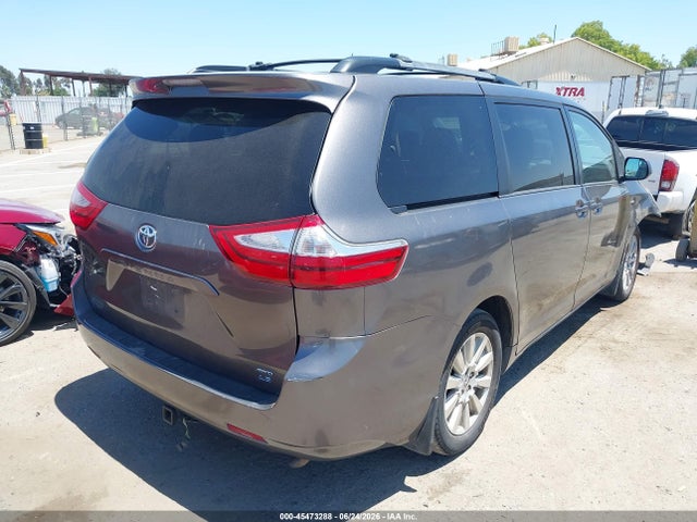 Toyota Sienna Le 7 Passenger 2017 5TDJZ3DC3HS164836 Image 4
