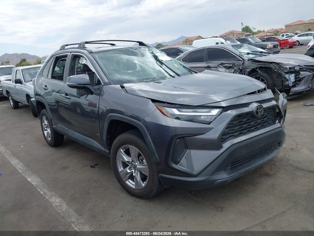 Toyota Rav4 Xle 2023 2T3W1RFV0PC220423 Image 1