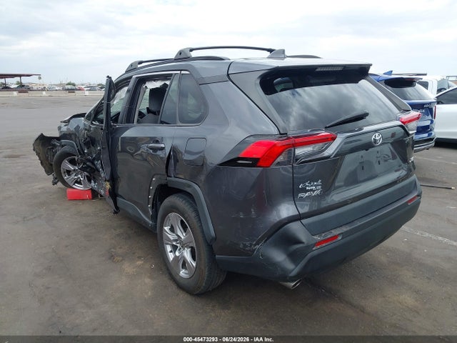 Toyota Rav4 Xle 2023 2T3W1RFV0PC220423 Image 3