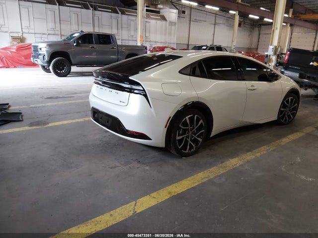 45473351 :رقم المزاد ، JTDACACU0S3044713 vin ، 2025 Toyota Prius Plug-in Hybrid Xse مزاد بيع