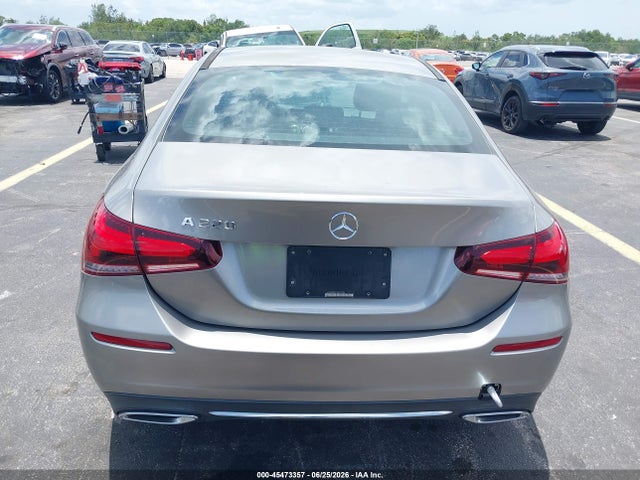 2020 Mercedes-benz A 220 მანქანა იყიდება აუქციონზე, vin: WDD3G4EB1LW041934, აუქციონის ნომერი: 45473357