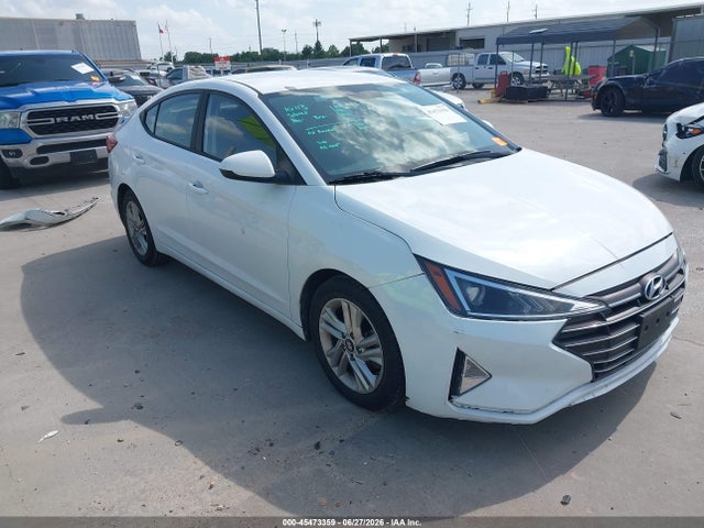 2019 5NPD84LF0KH475980 zdjęcie główne