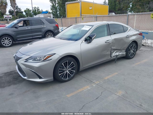 45473365 :رقم المزاد ، 58AD21B1XLU009118 vin ، 2020 Lexus Es 300h مزاد بيع