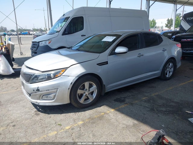 KIA Optima Lx 2015 5XXGM4A76FG378272 Image 2