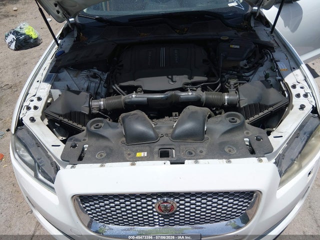 45473396 :رقم المزاد ، SAJWJ2GDXG8V96307 vin ، 2016 Jaguar Xj Xjl Portfolio مزاد بيع