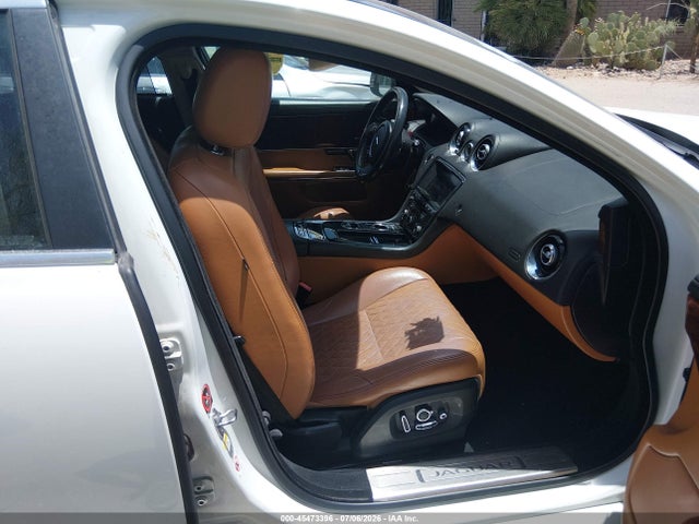 45473396 :رقم المزاد ، SAJWJ2GDXG8V96307 vin ، 2016 Jaguar Xj Xjl Portfolio مزاد بيع