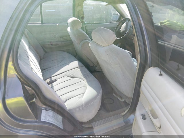 2000 Ford Crown Victoria Police Interceptor მანქანა იყიდება აუქციონზე, vin: 2FAFP71WXYX167325, აუქციონის ნომერი: 45473406