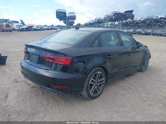 Aukcja sprzedaży 2019 Audi A3 40 Premium/40 Titanium Premium, vin: WAUAUGFF2KA085124, numer aukcji: 45473441