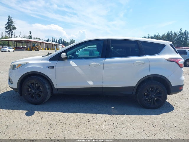 Ford ESCAPE SE 2017 1FMCU9G9XHUC27464 Image 14