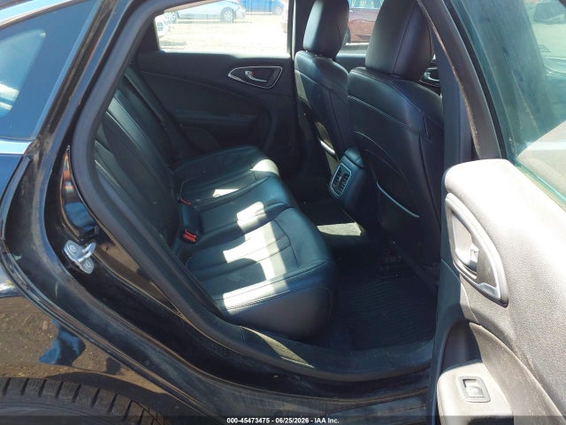 45473475 :رقم المزاد ، 1C3CCCCG3FN524628 vin ، 2015 Chrysler 200 C مزاد بيع