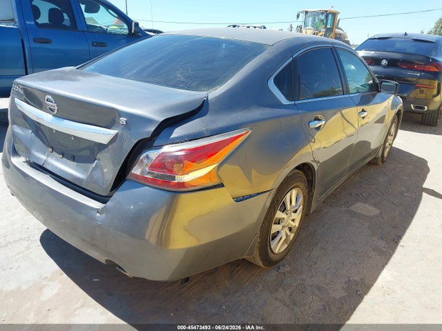 Nissan Altima 2.5 S 2015 1N4AL3AP5FC132466 Image 4