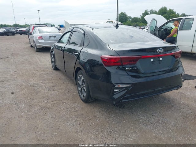 2020 Kia Forte Lxs მანქანა იყიდება აუქციონზე, vin: 3KPF24AD6LE248861, აუქციონის ნომერი: 45473511