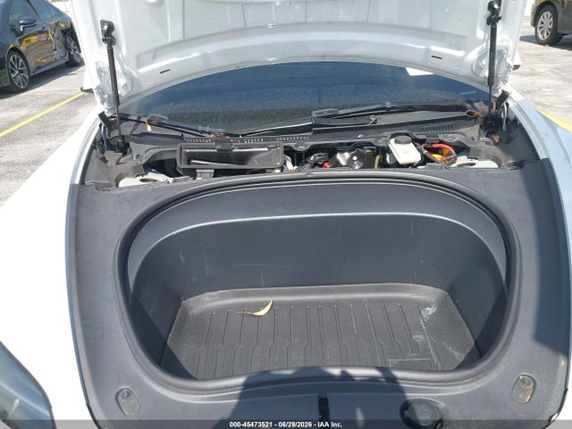 Продажа на аукционе авто 2025 Tesla Model 3, vin: 5YJ3E1EA1SF936526, номер лота: 45473521