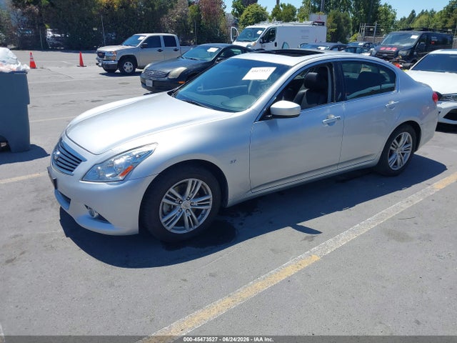Infiniti Q40 2015 JN1CV6AP5FM503010 Image 2