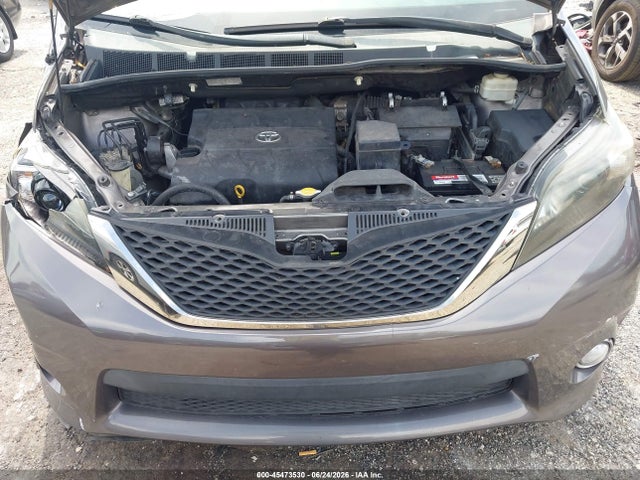 2011 Toyota Sienna Se მანქანა იყიდება აუქციონზე, vin: 5TDXK3DC2BS076155, აუქციონის ნომერი: 45473530