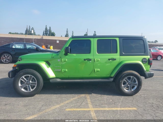 1C4HJXEG6JW251781 Jeep Wrangler Unlimited Sahara 4x4