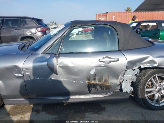 45473613 :رقم المزاد ، JM1NC2JF9D0231500 vin ، 2013 Mazda Mx-5 Miata Sport مزاد بيع