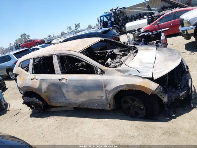 2HKRW5H31JH427564 Honda CR-V LX