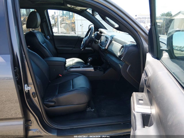 45473637 :رقم المزاد ، 3TYGZ5AN5MT016147 vin ، 2021 Toyota Tacoma Limited مزاد بيع