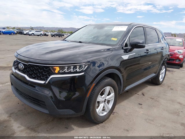 KIA SORENTO LX 2021 5XYRGDLC6MG044813 Image 2