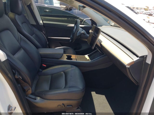 45473675 :رقم المزاد ، 5YJYGDEE5LF052577 vin ، 2020 Tesla Model Y Long Range Dual Motor All-wheel Drive مزاد بيع