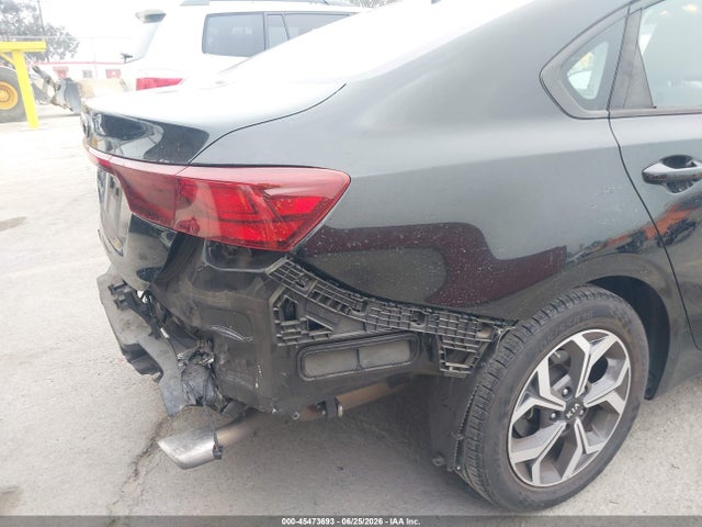 45473693 :رقم المزاد ، 3KPF24AD7LE182868 vin ، 2020 Kia Forte Lxs مزاد بيع