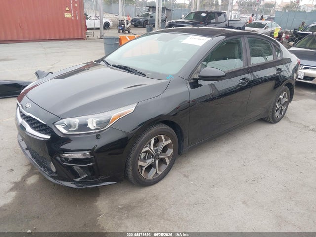 45473693 :رقم المزاد ، 3KPF24AD7LE182868 vin ، 2020 Kia Forte Lxs مزاد بيع