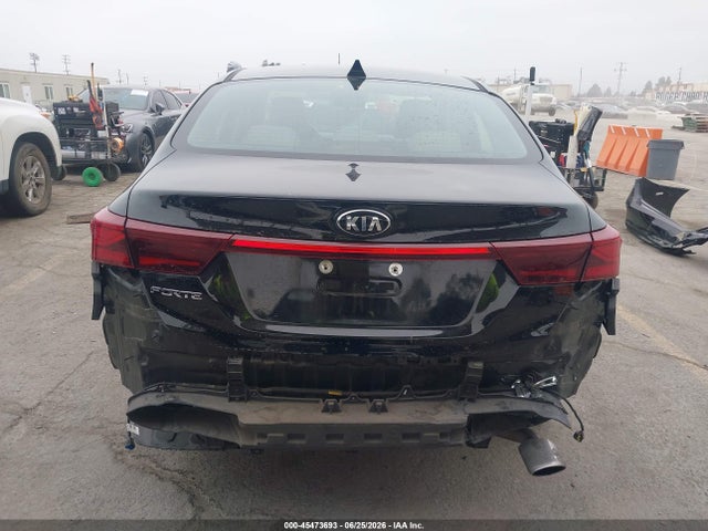 45473693 :رقم المزاد ، 3KPF24AD7LE182868 vin ، 2020 Kia Forte Lxs مزاد بيع