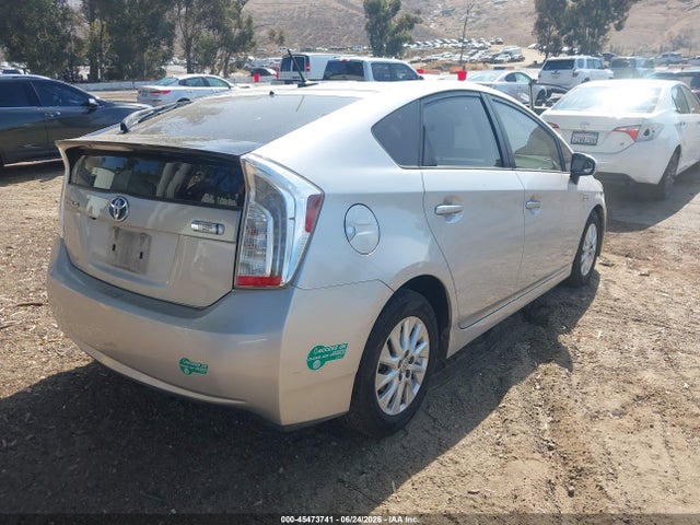 Toyota PRIUS PLUG-IN 2014 JTDKN3DP9E3055300 Image 4