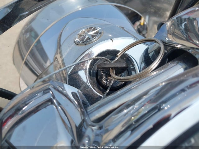 Yamaha Xvs1300 A 2014 JYAVP31E1EA001152 Image 11