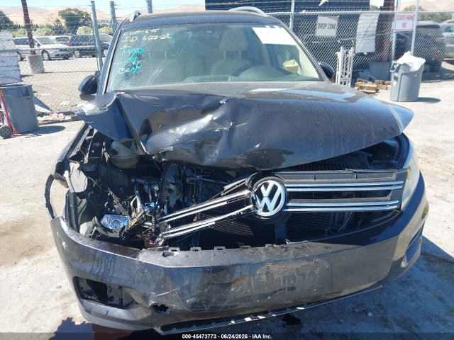 WVGRV7AX6HK005387 Volkswagen Tiguan 2.0t Wolfsburg Edition