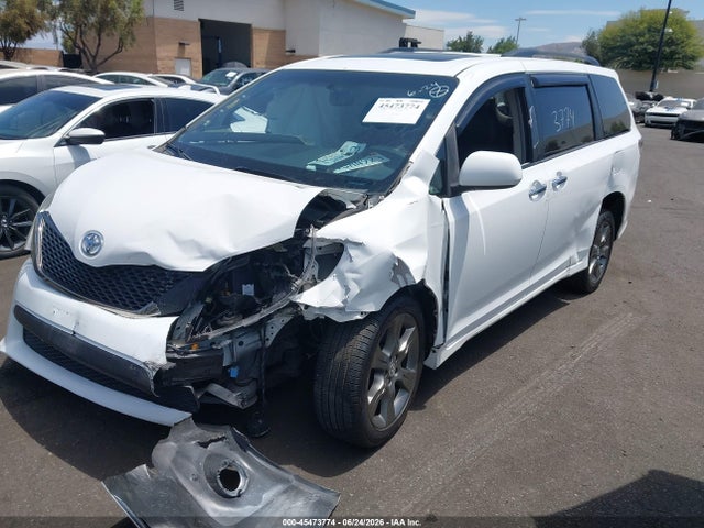 5TDXK3DC9ES413425 Toyota Sienna Se 8 Passenger