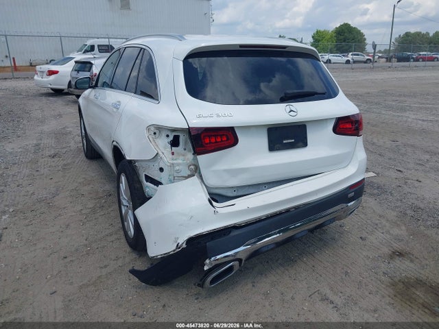45473820 :رقم المزاد ، WDC0G8DB1LF675065 vin ، 2020 Mercedes-benz Glc 300 مزاد بيع
