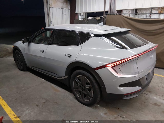 KIA Ev6 Light Long Range Rwd 2025 5XYC34JA6SG002092 Image 14