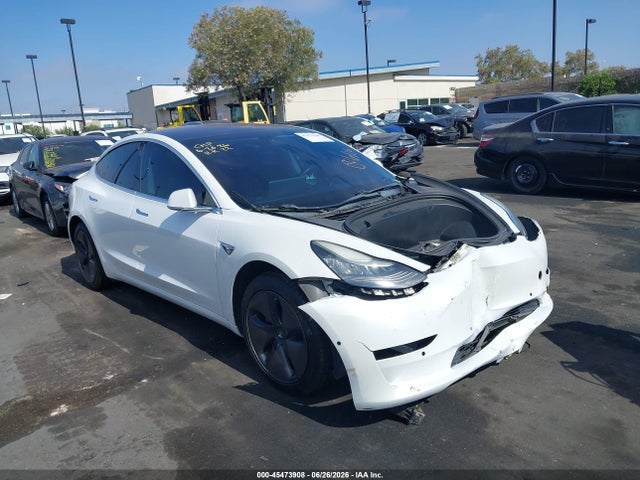 Aukcja sprzedaży 2018 Tesla Model 3 Long Range/mid Range, vin: 5YJ3E1EA7JF162488, numer aukcji: 45473908