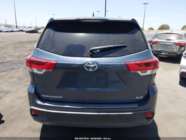 Toyota Highlander Xle 2017 5TDKZRFH4HS522526 Image 16