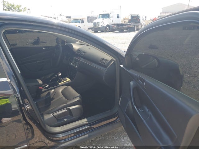 2008 Volkswagen Passat Turbo მანქანა იყიდება აუქციონზე, vin: WVWJK73C78P070045, აუქციონის ნომერი: 45473934