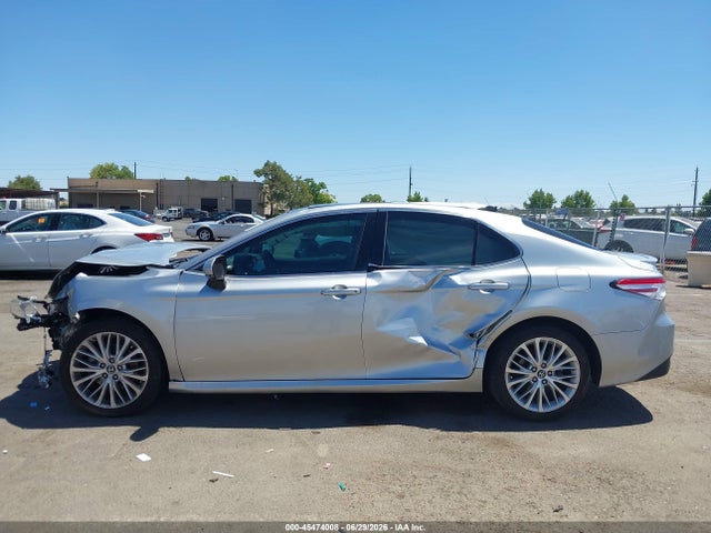 4T1BZ1HK5JU002956 Toyota Camry Xle V6