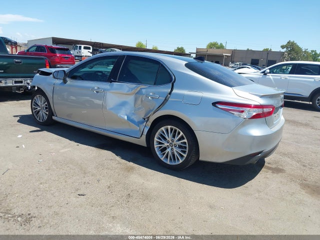 4T1BZ1HK5JU002956 Toyota Camry Xle V6