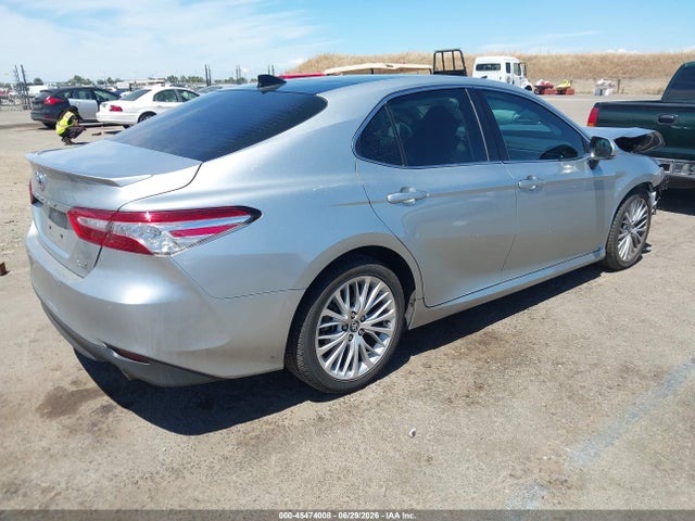 4T1BZ1HK5JU002956 Toyota Camry Xle V6