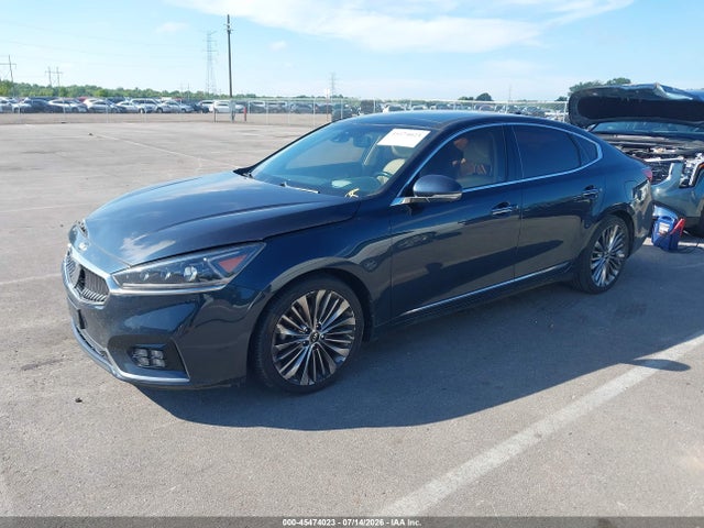 2017 Kia Cadenza Limited მანქანა იყიდება აუქციონზე, vin: KNALC4J18H5060414, აუქციონის ნომერი: 45474023